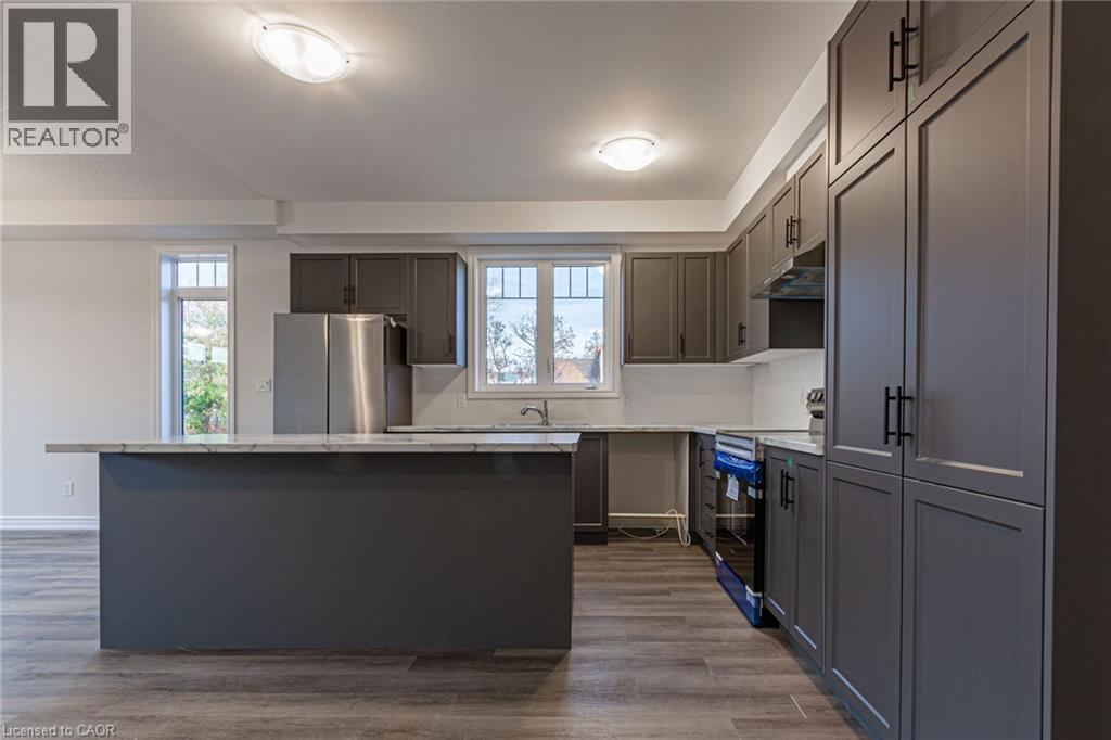 22 Oakdale Avenue Unit# Main&upper, St. Catharines, Ontario  L2P 2B4 - Photo 18 - 40830183