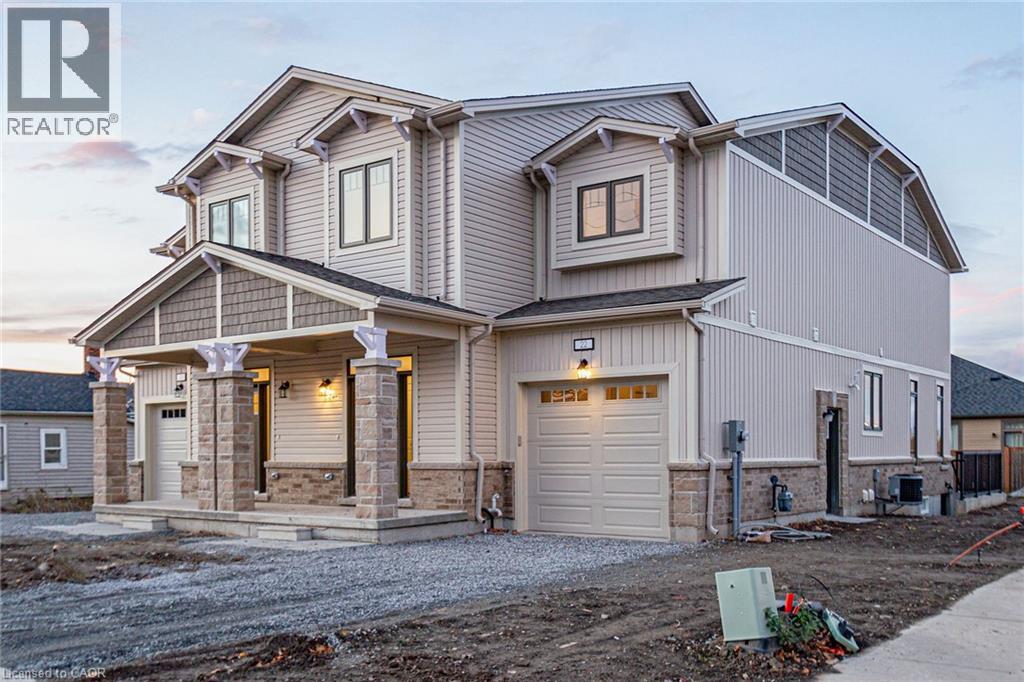 22 Oakdale Avenue Unit# Main&upper, St. Catharines, Ontario  L2P 2B4 - Photo 2 - 40830183
