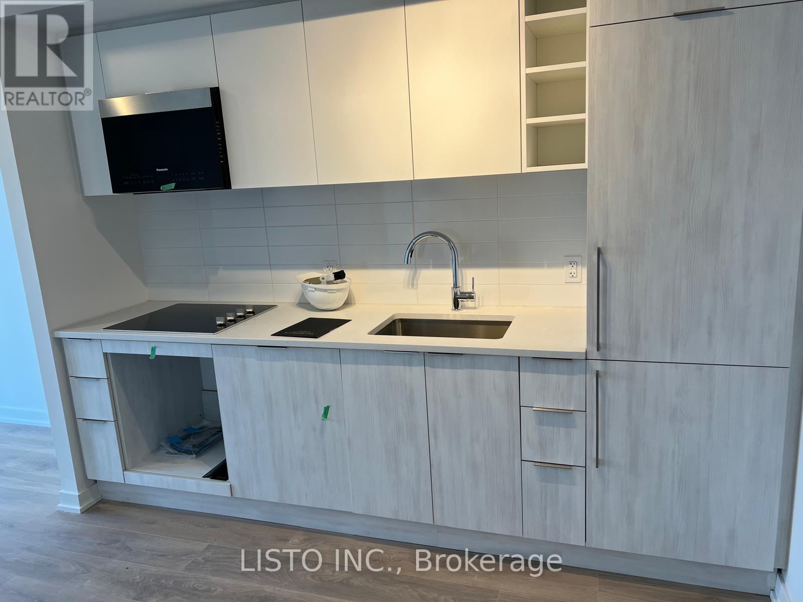 2031 Kennedy Park Road, Toronto, Ontario  M1T 0B8 - Photo 2 - E13165460