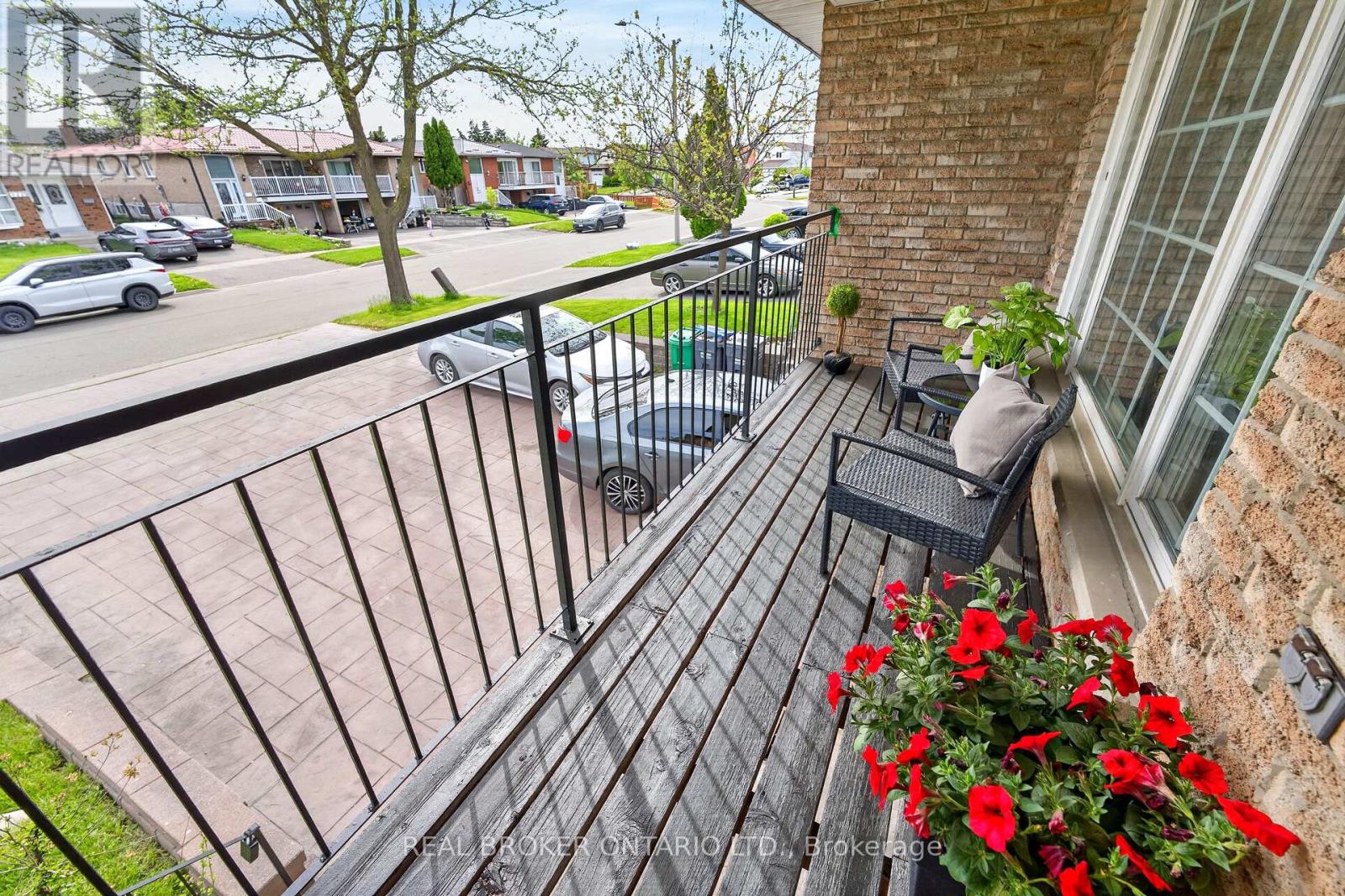 7778 Benavon Road, Mississauga, Ontario  L4T 3G3 - Photo 28 - W13165436