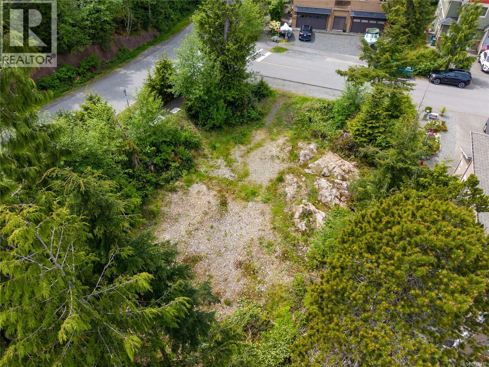 948 Hardy Pl, Tofino, British Columbia  V0R 2Z0 - Photo 8 - 1037415