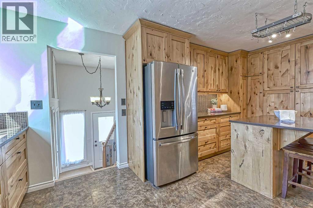 417 2 Avenue Nw, Diamond Valley, Alberta T0L 0H0 - Photo 8 - A2307423