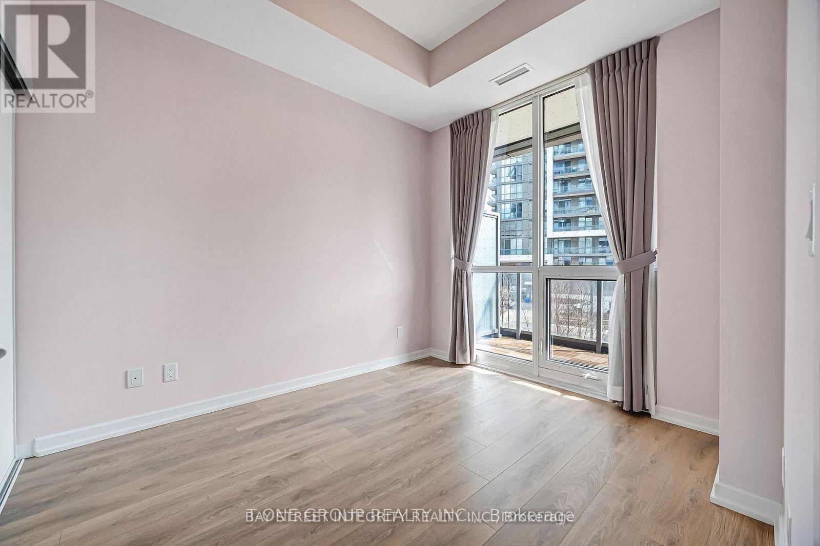 201 - 36 Forest Manor Road, Toronto, Ontario  M2J 1M1 - Photo 5 - C13165502
