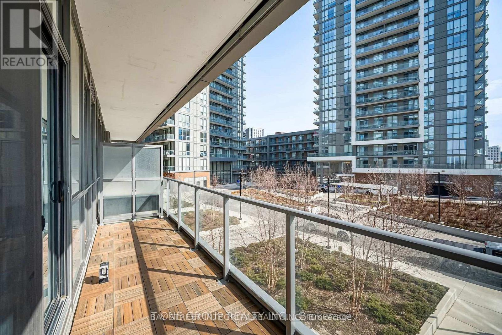 201 - 36 Forest Manor Road, Toronto, Ontario  M2J 1M1 - Photo 9 - C13165502