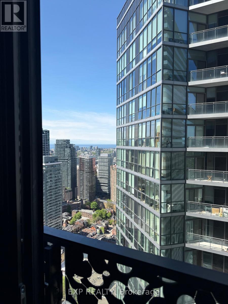 4206 - 55 Charles Street E, Toronto, Ontario  M4Y 0J1 - Photo 8 - C13165512