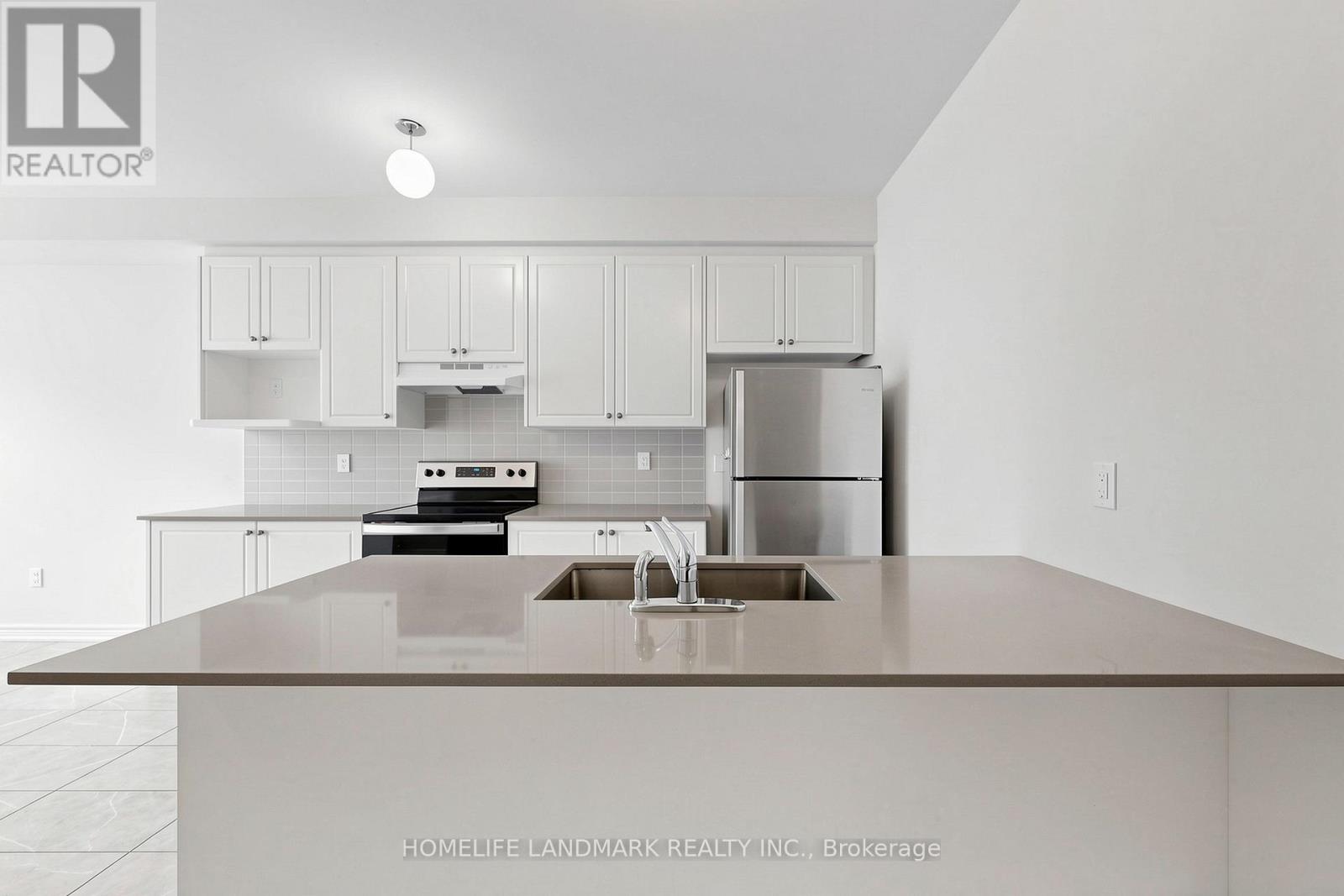 2686 Delphinium Trail, Pickering, Ontario  L1X 0M1 - Photo 12 - E13165506