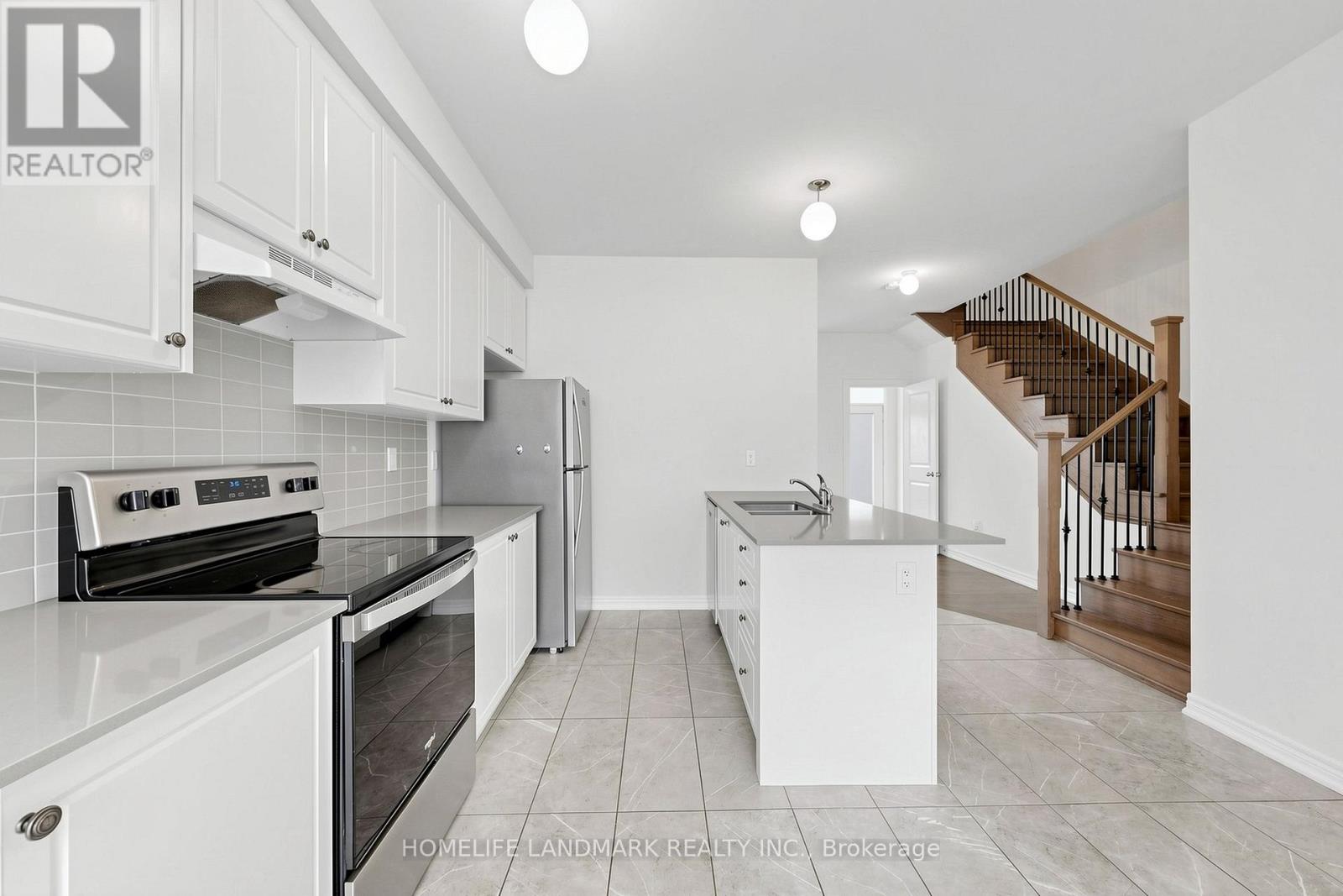 2686 Delphinium Trail, Pickering, Ontario  L1X 0M1 - Photo 14 - E13165506