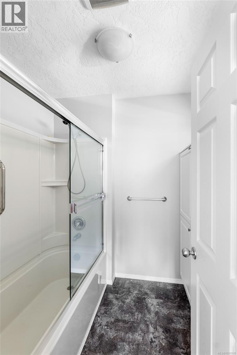5 216 Russell St, Victoria, British Columbia V9A 3X2 - Photo 24 - 1036938