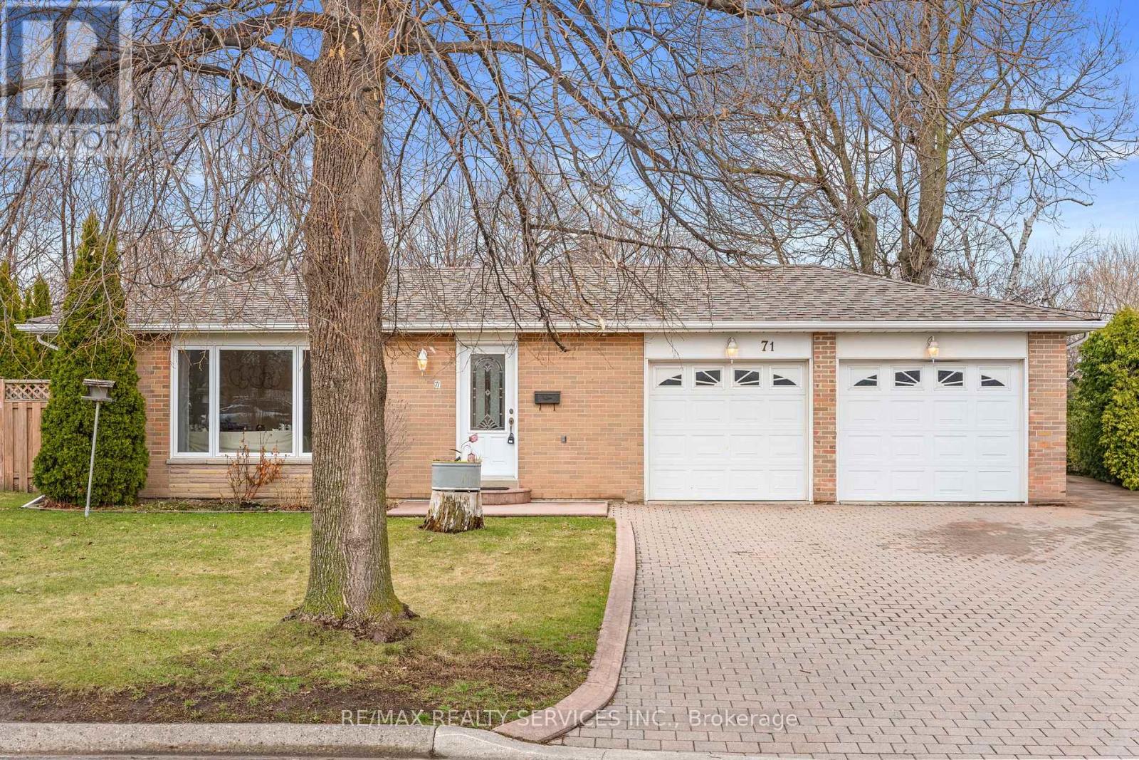71 BELMONT DRIVE, Brampton, Ontario