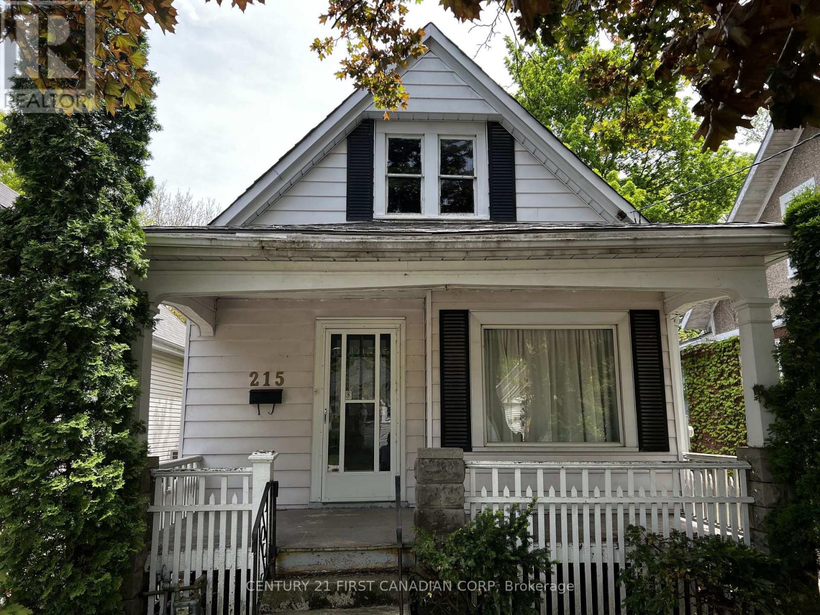 215 BERNARD AVENUE, London East, Ontario
