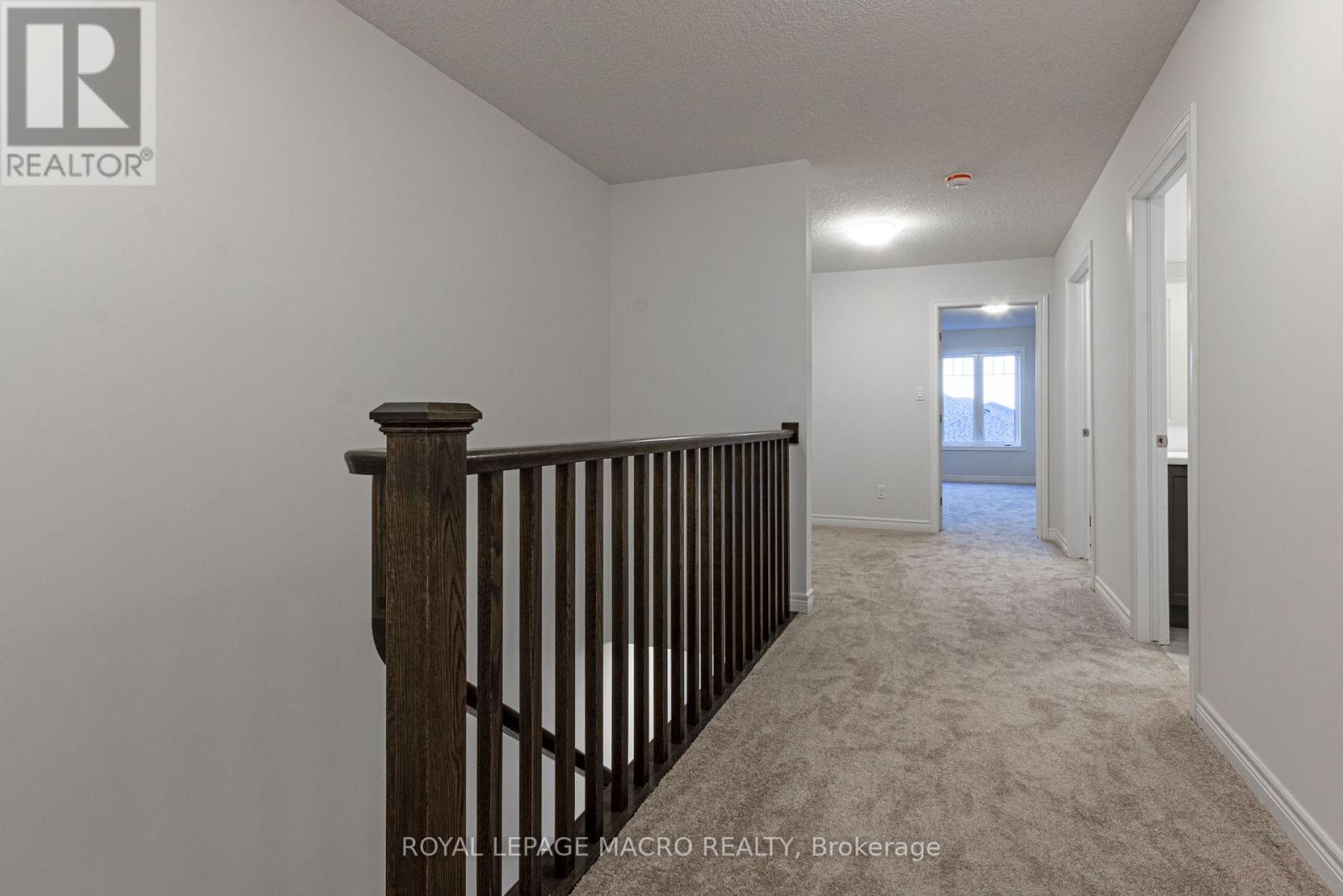 Main & Upper - 22 Oakdale Avenue, St. Catharines, Ontario  L2P 2B9 - Photo 22 - X13165514