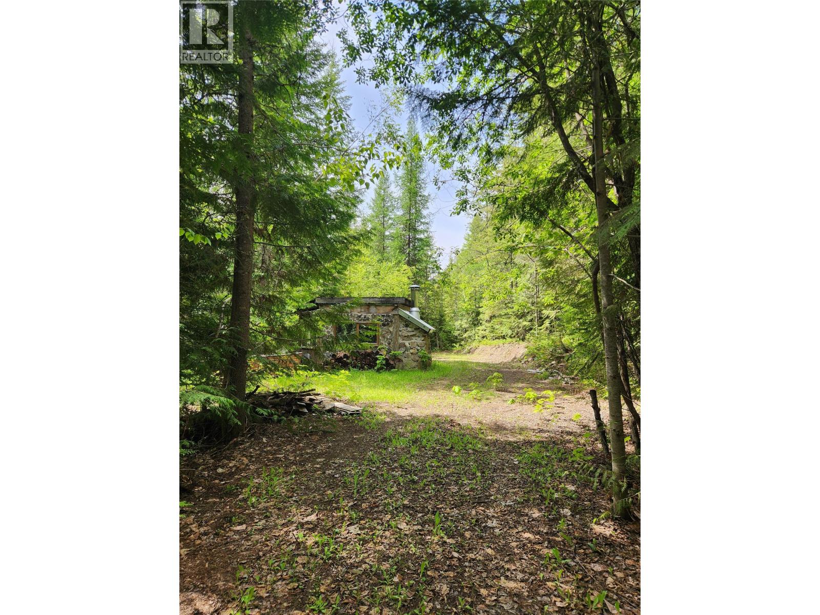 712 Grange Road, Enderby, British Columbia  V0E 1V3 - Photo 8 - 10388570