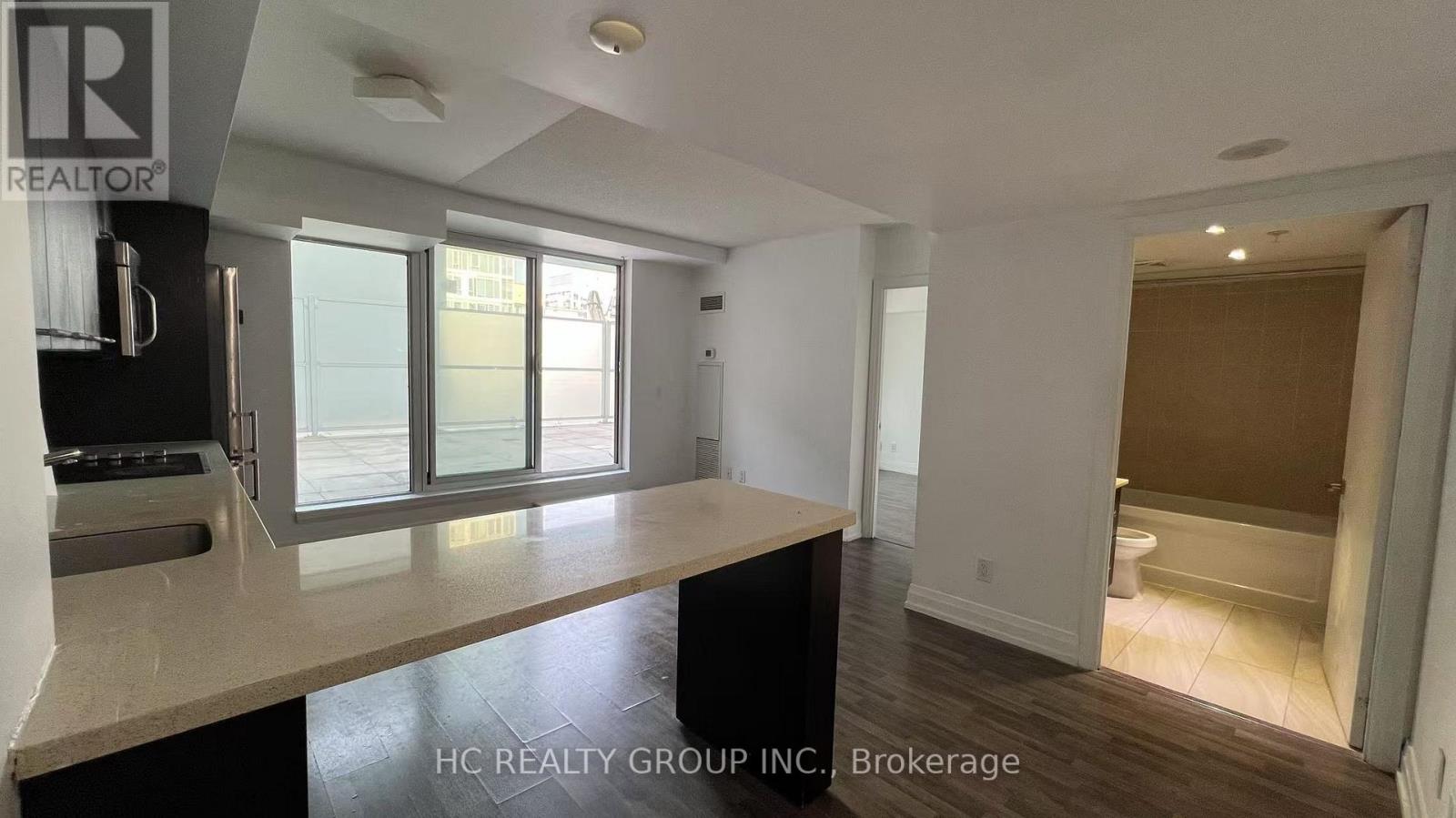 710 W - 565 Wilson Avenue, Toronto, Ontario  M3H 0C6 - Photo 7 - C13165516