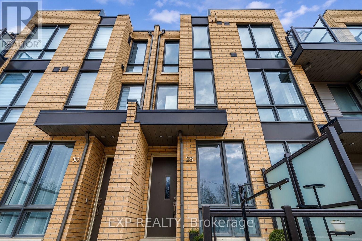 28 Turtle Island Road, Toronto, Ontario  M6A 2M5 - Photo 4 - C13165538