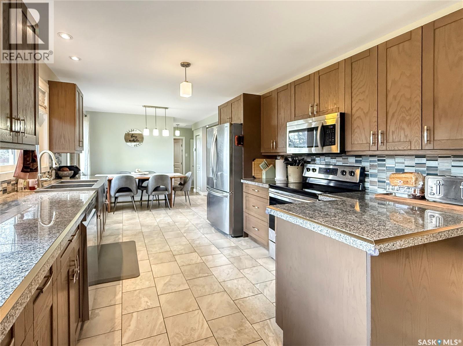 480 3rd Avenue Se, Swift Current, Saskatchewan  S9H 3K8 - Photo 5 - SK036887
