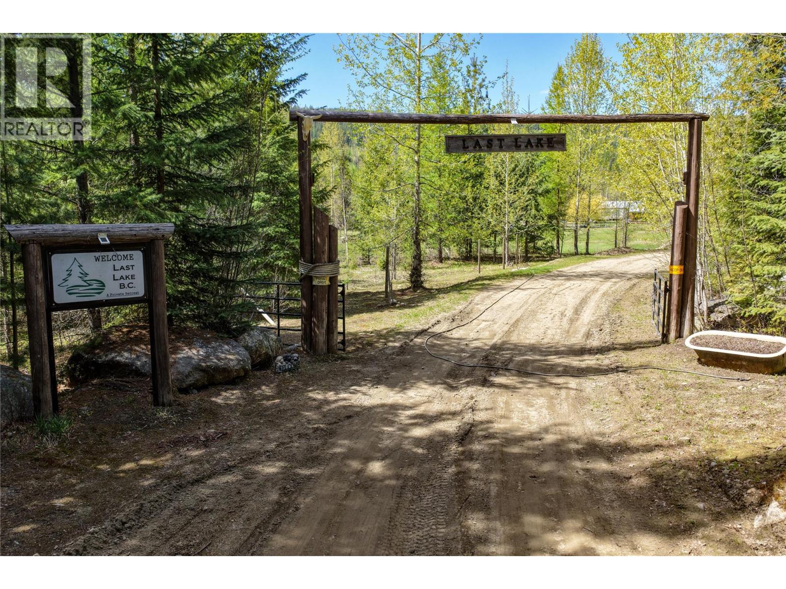 650 Trinity Valley Road, Lumby, British Columbia  V0E 2G4 - Photo 2 - 10388122