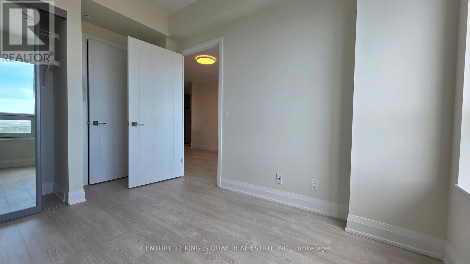 4310 - 8 Water Walk Drive, Markham, Ontario L3R 6L4 - Photo 5 - N13165518
