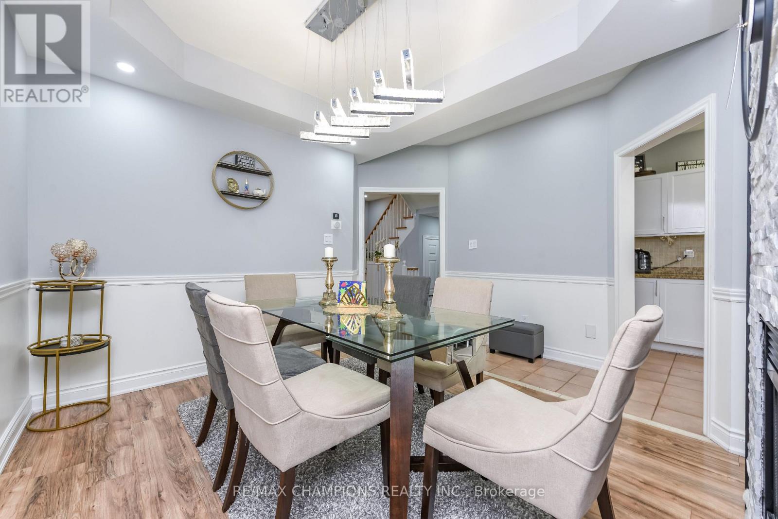 205 Blue Willow Drive, Vaughan, Ontario  L4L 9E1 - Photo 11 - N13165526