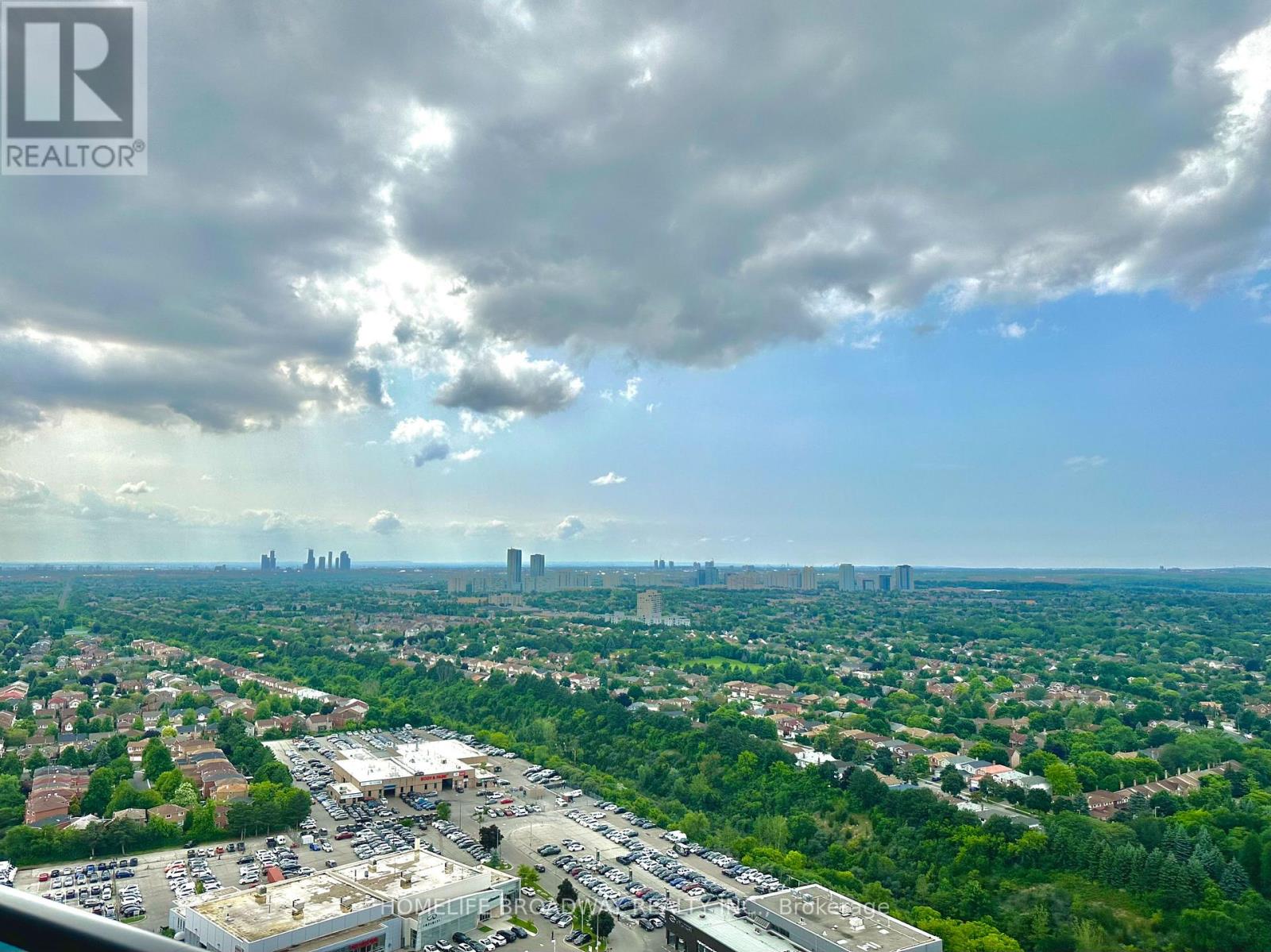 2833 - 7161 YONGE STREET, Markham, Ontario