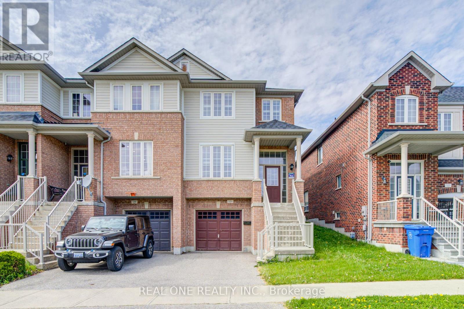 584 REEVES WAY BOULEVARD, Whitchurch-Stouffville, Ontario