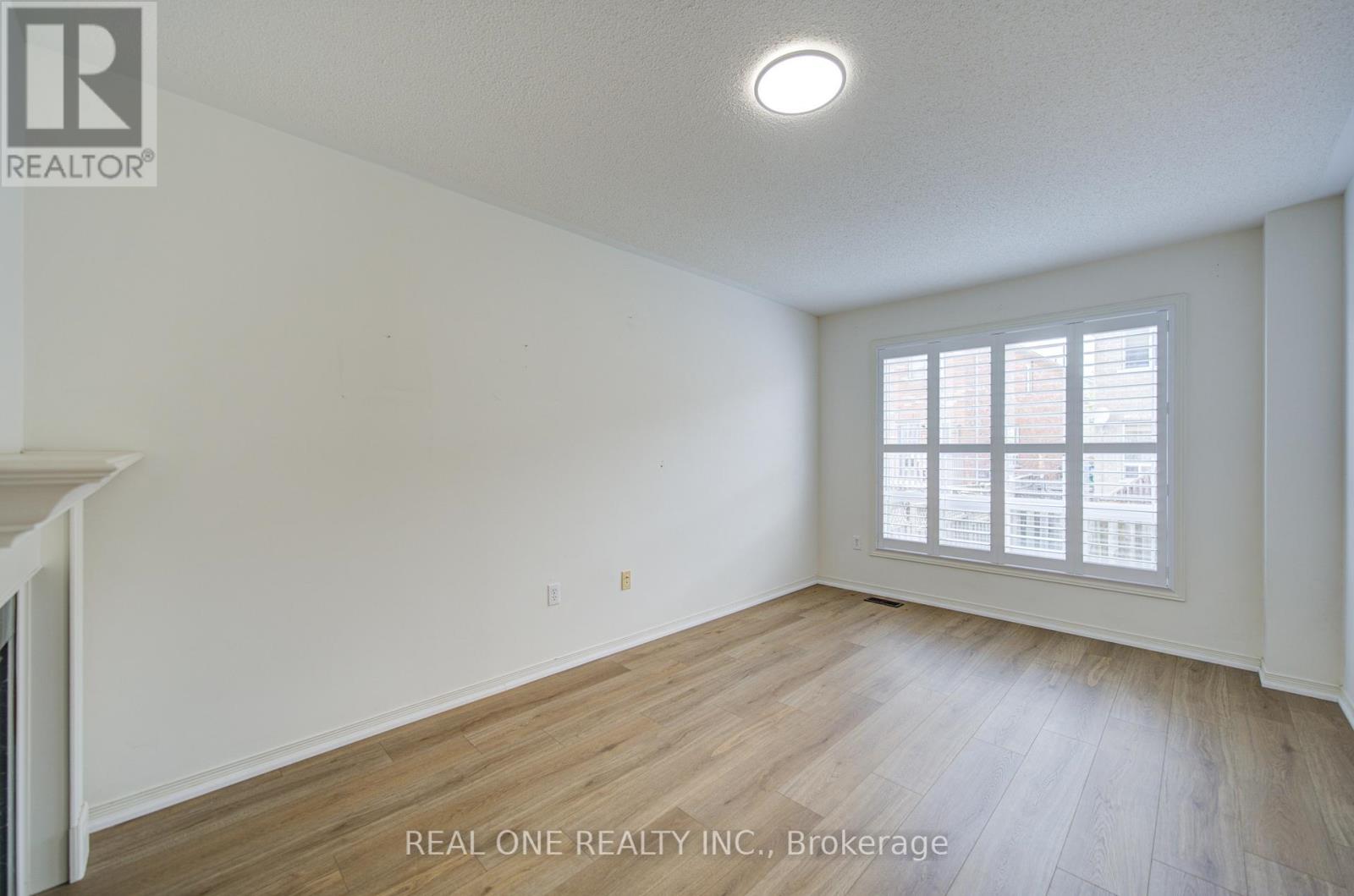 584 Reeves Way Boulevard, Whitchurch-Stouffville, Ontario  L4A 0T3 - Photo 10 - N13165548