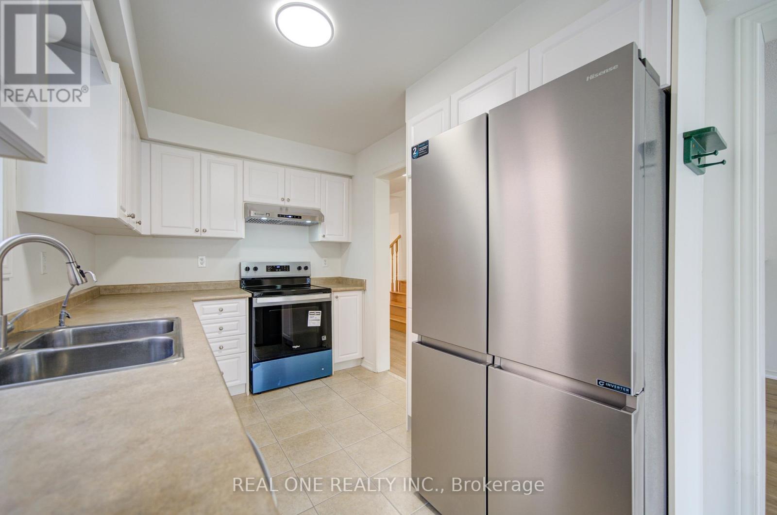 584 Reeves Way Boulevard, Whitchurch-Stouffville, Ontario  L4A 0T3 - Photo 11 - N13165548