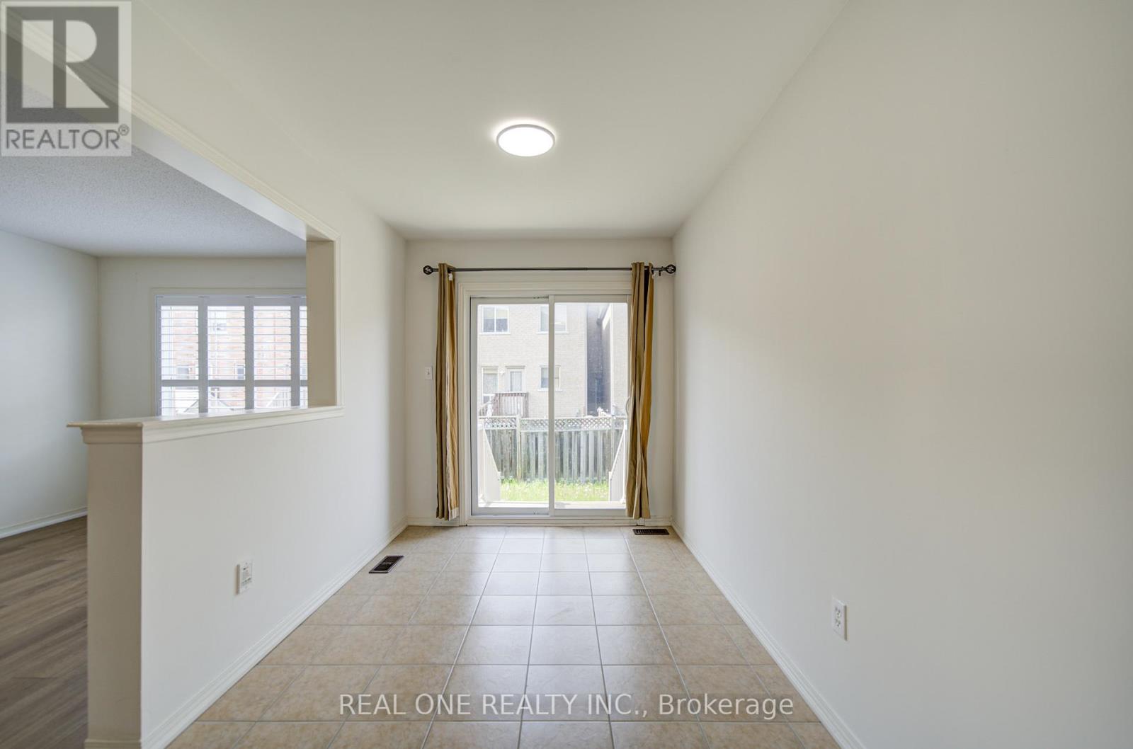584 Reeves Way Boulevard, Whitchurch-Stouffville, Ontario  L4A 0T3 - Photo 18 - N13165548