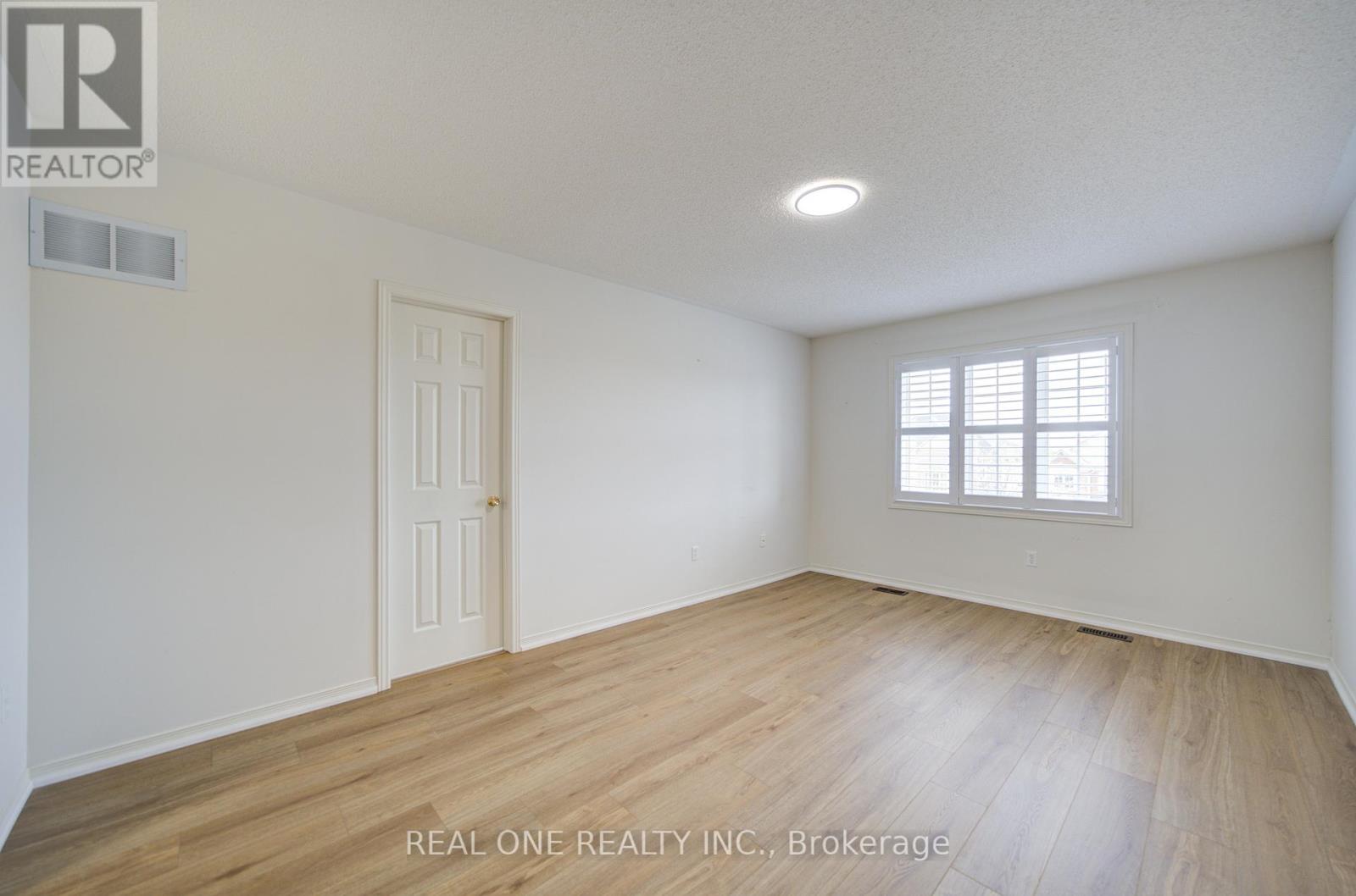 584 Reeves Way Boulevard, Whitchurch-Stouffville, Ontario  L4A 0T3 - Photo 27 - N13165548