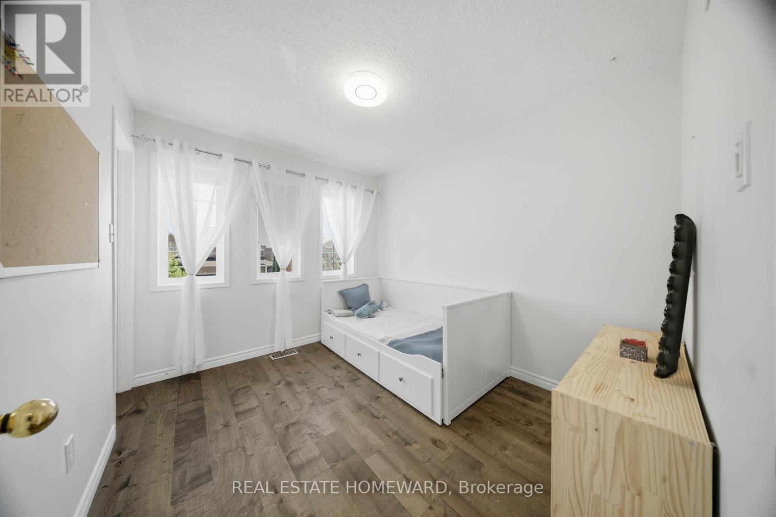 5942 Delle Donne Drive, Mississauga, Ontario  L5M 7A2 - Photo 14 - W13165524