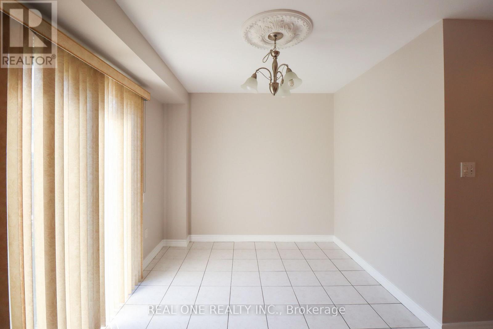 3280 Ridgeleigh Heights, Mississauga, Ontario L5M 6R9 - Photo 10 - W13165532