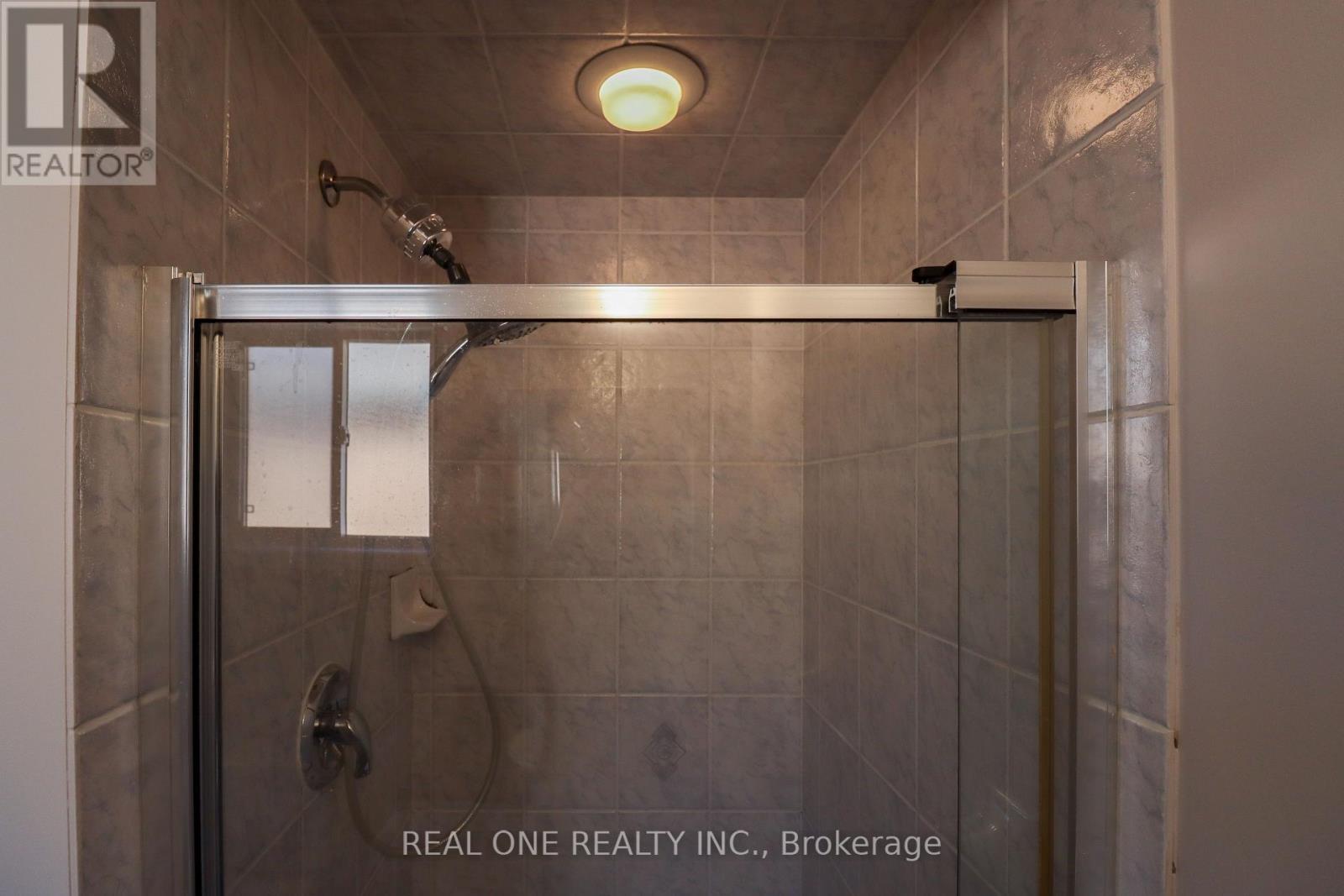 3280 Ridgeleigh Heights, Mississauga, Ontario L5M 6R9 - Photo 18 - W13165532