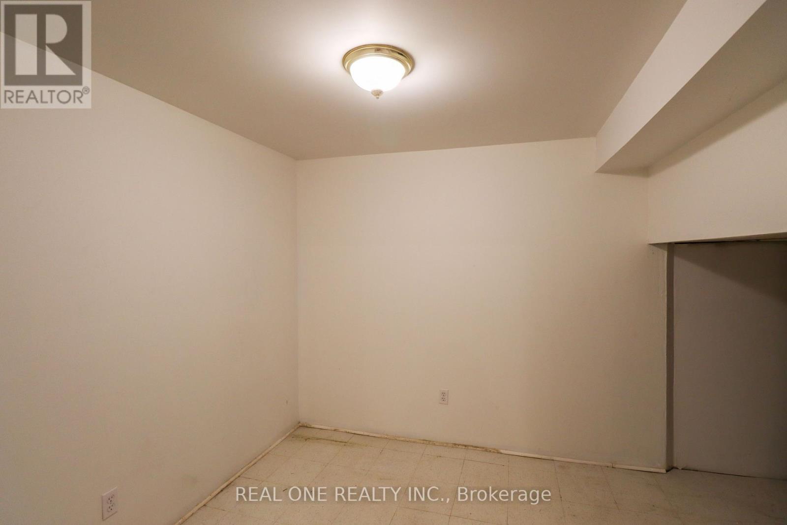 3280 Ridgeleigh Heights, Mississauga, Ontario L5M 6R9 - Photo 39 - W13165532