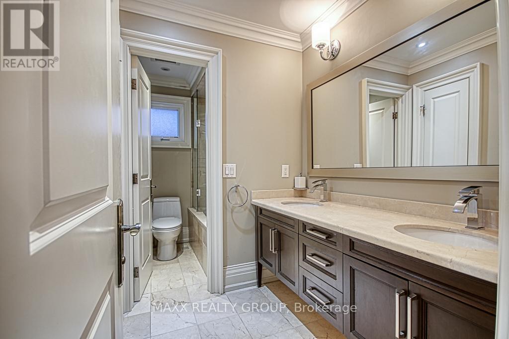 3650 Baird Court, Mississauga, Ontario  L5L 4T4 - Photo 28 - W13165540