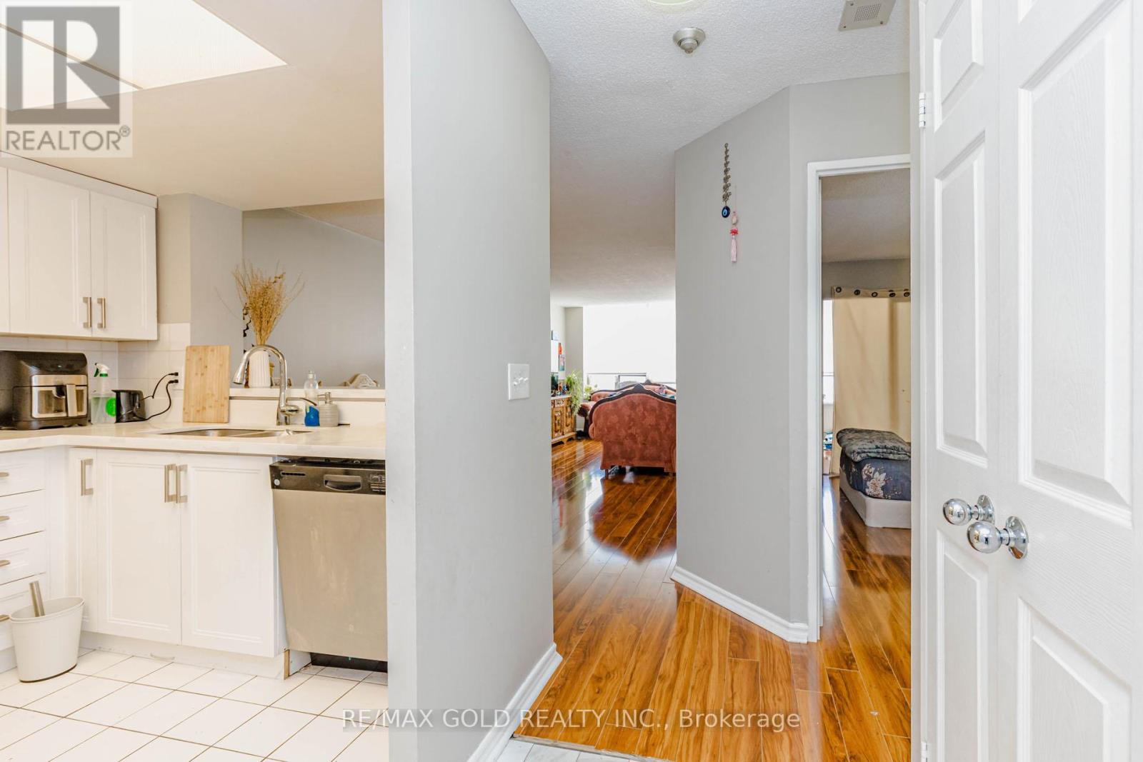 Ph 201 - 325 Webb Drive, Mississauga, Ontario  L5B 3Z9 - Photo 38 - W13165556