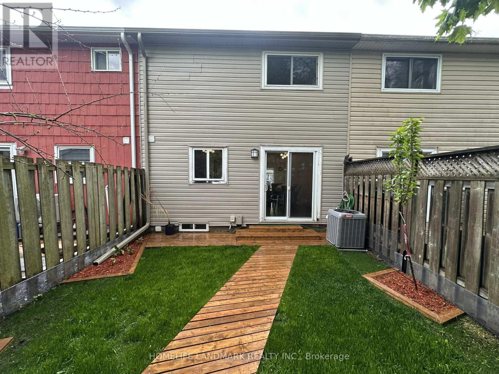 754 Parkview Crescent, Cambridge, Ontario N3H 4X8 - Photo 27 - X13165550