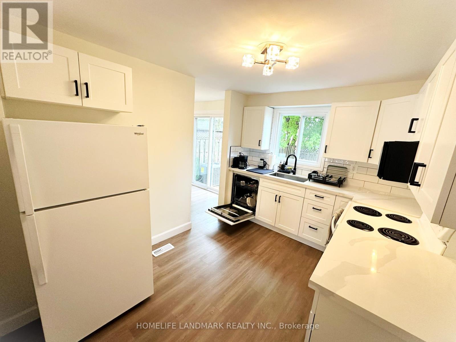 754 Parkview Crescent, Cambridge, Ontario N3H 4X8 - Photo 7 - X13165550