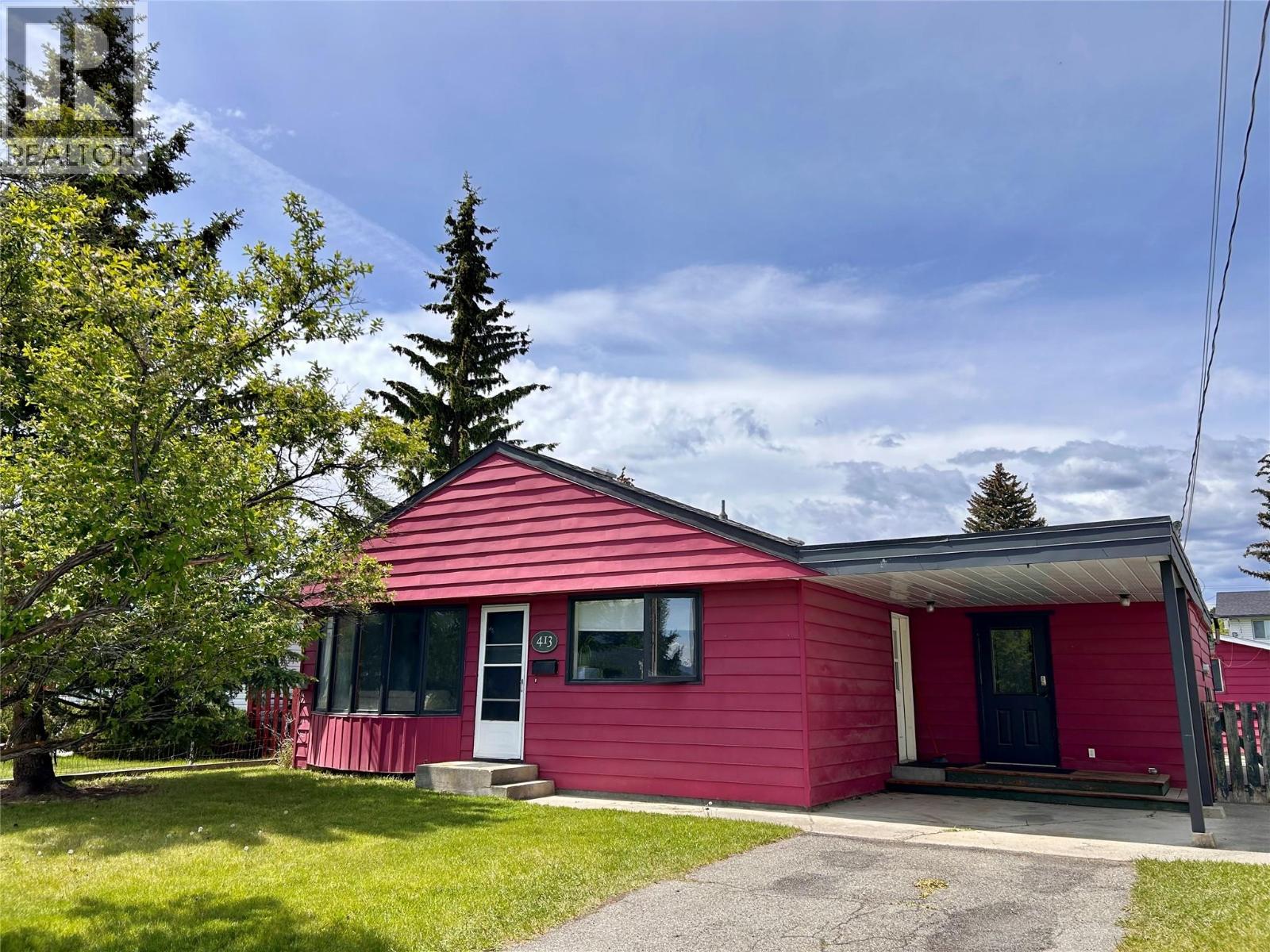 413 12th S Avenue, Cranbrook, British Columbia V1C 2M7 - Photo 2 - 10388484