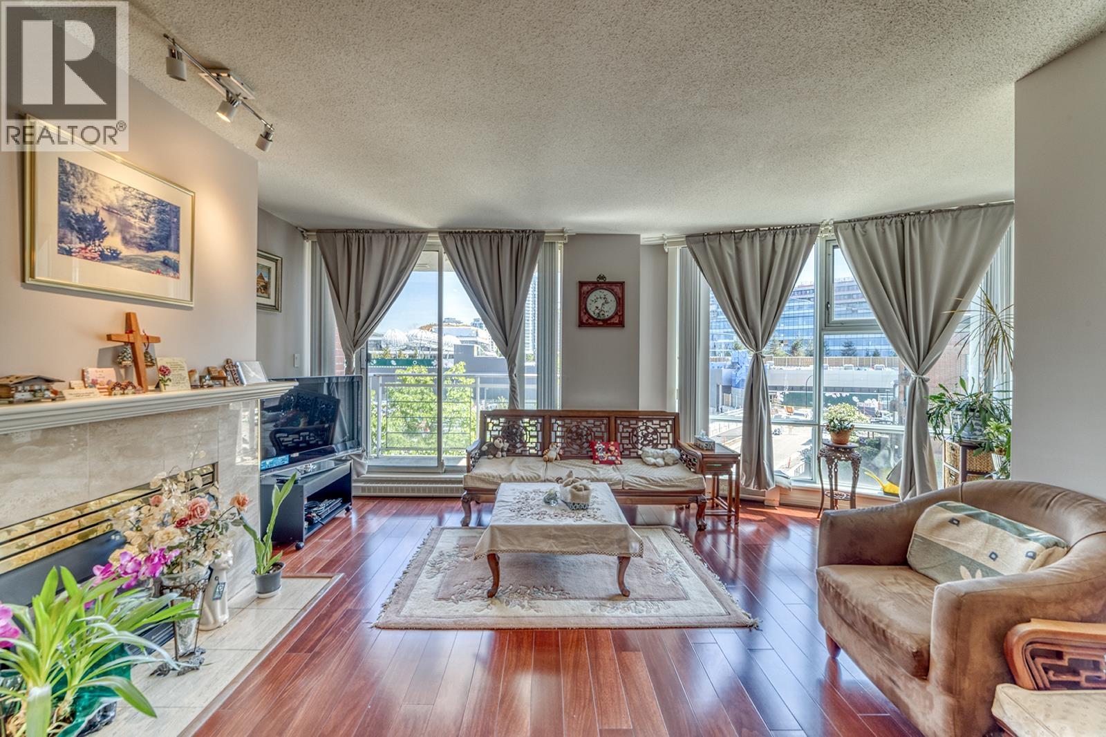 403 688 Fairchild Road, Vancouver, British Columbia V5Z 4P7 - Photo 5 - R3126594