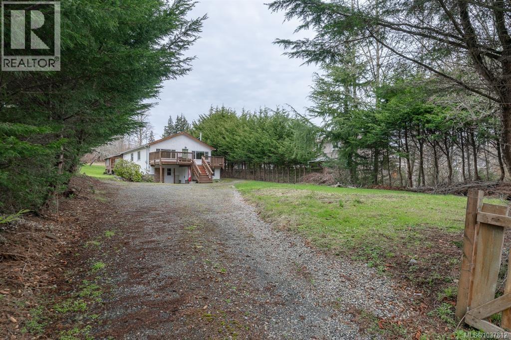 6820 Grant Rd W, Sooke, British Columbia  V9Z 0L7 - Photo 3 - 1037812