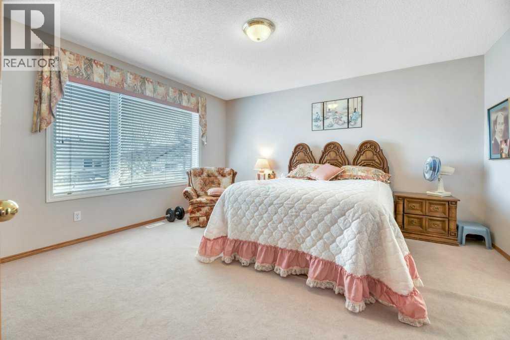 52 Country Hills Green NW, Calgary, Alberta  T3K 4Y4 - Photo 31 - A2295133