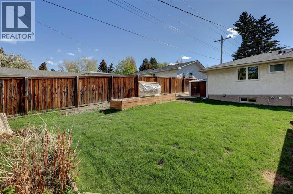 6443 70 Street NW, Calgary, Alberta  T3b 3J5 - Photo 37 - A2314058