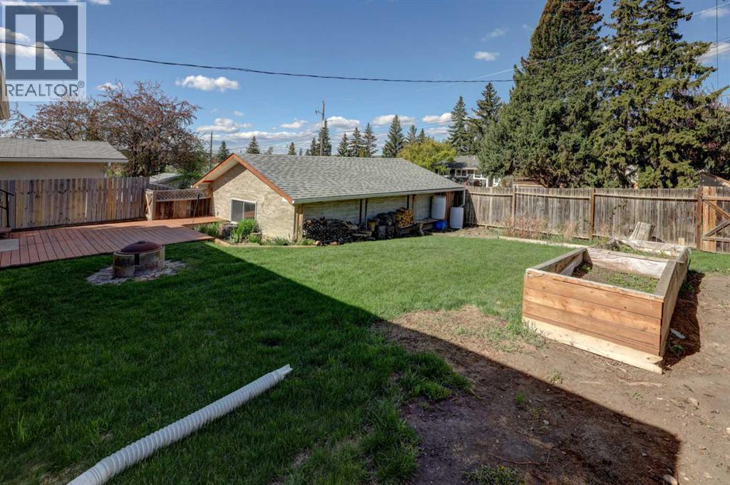 6443 70 Street NW, Calgary, Alberta  T3b 3J5 - Photo 35 - A2314058