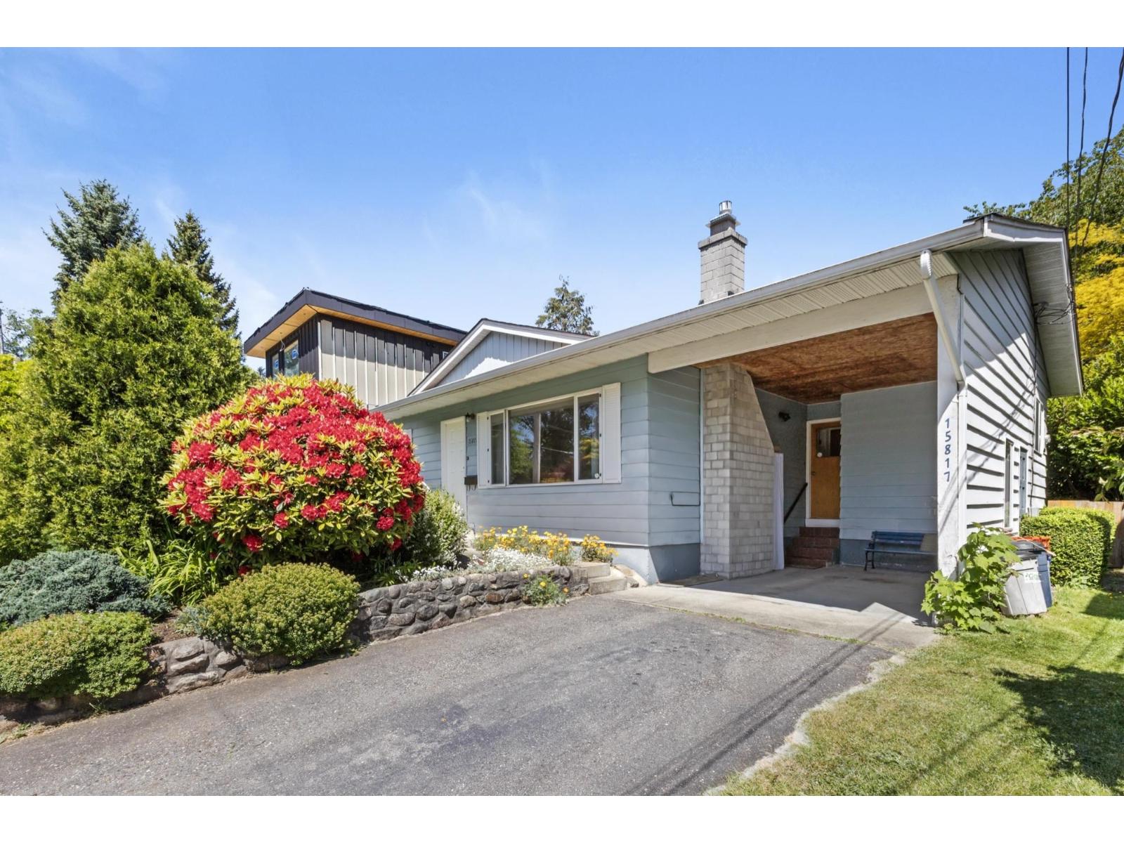 15817 Goggs Avenue, White Rock, British Columbia  V4B 2P1 - Photo 2 - R3120712