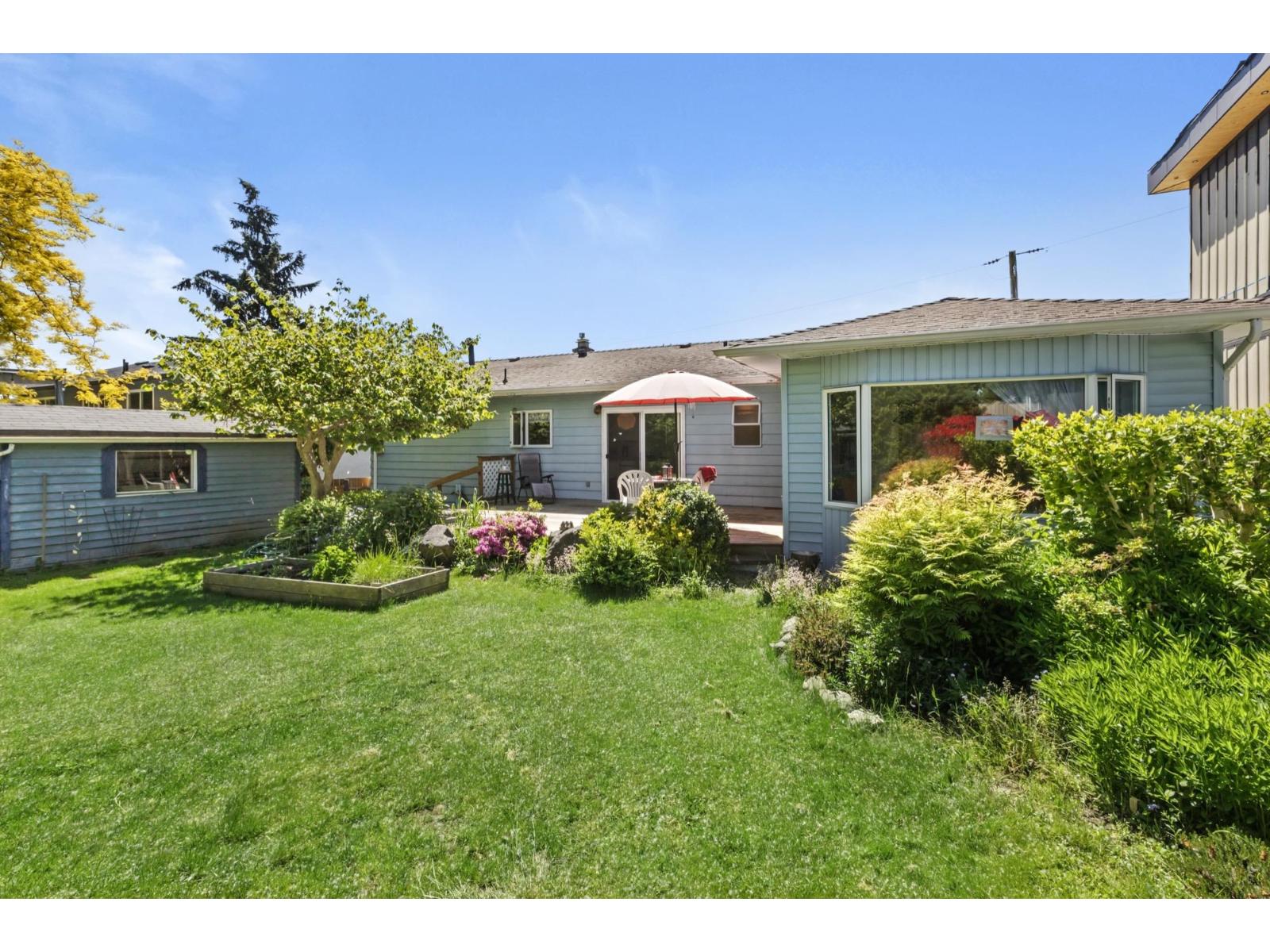 15817 Goggs Avenue, White Rock, British Columbia V4B 2P1 - Photo 16 - R3120712