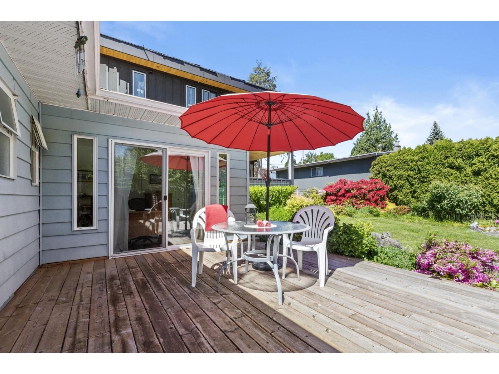 15817 Goggs Avenue, White Rock, British Columbia V4B 2P1 - Photo 15 - R3120712