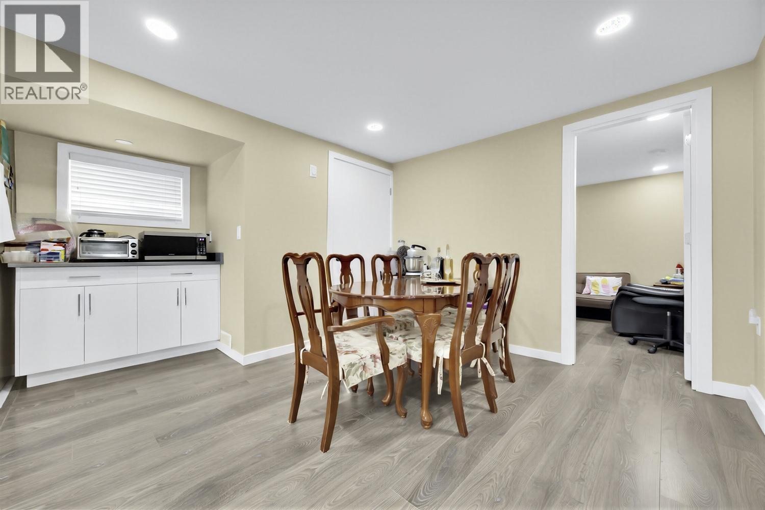 1 4967 Spencer Street, Vancouver, British Columbia  V5R 3Z9 - Photo 8 - R3127035
