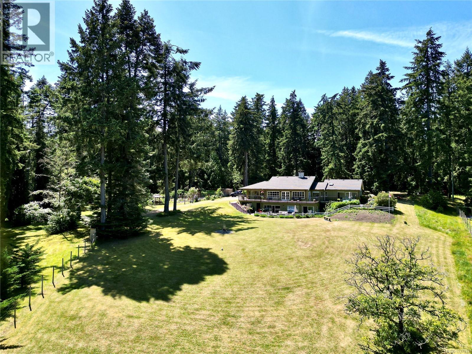 956 Cherry Point Rd, Cowichan Bay, British Columbia  V0R 1N2 - Photo 34 - 1037933