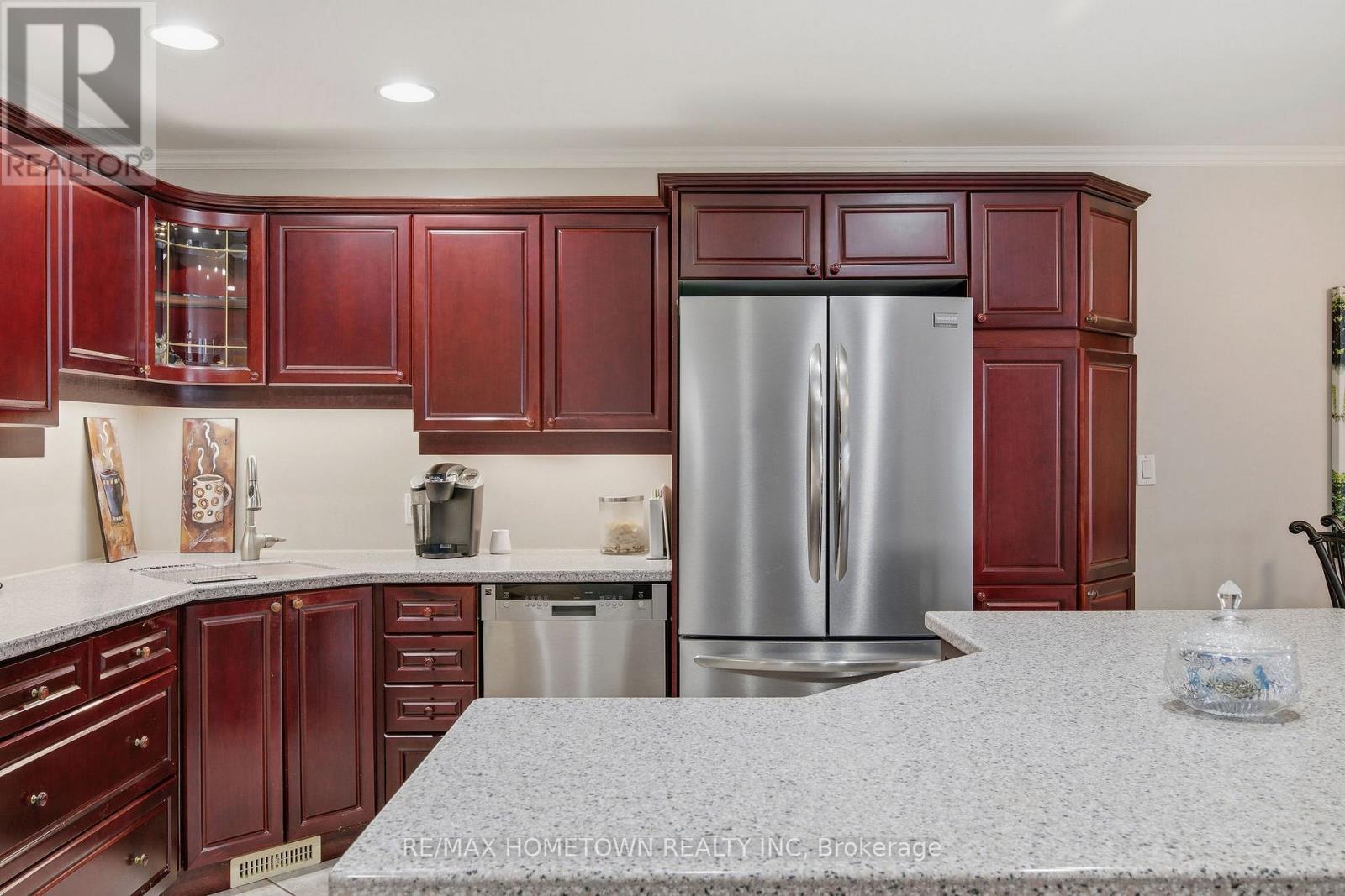 125 Butlers Crescent, Brockville, Ontario  K6V 7K8 - Photo 8 - X13057980