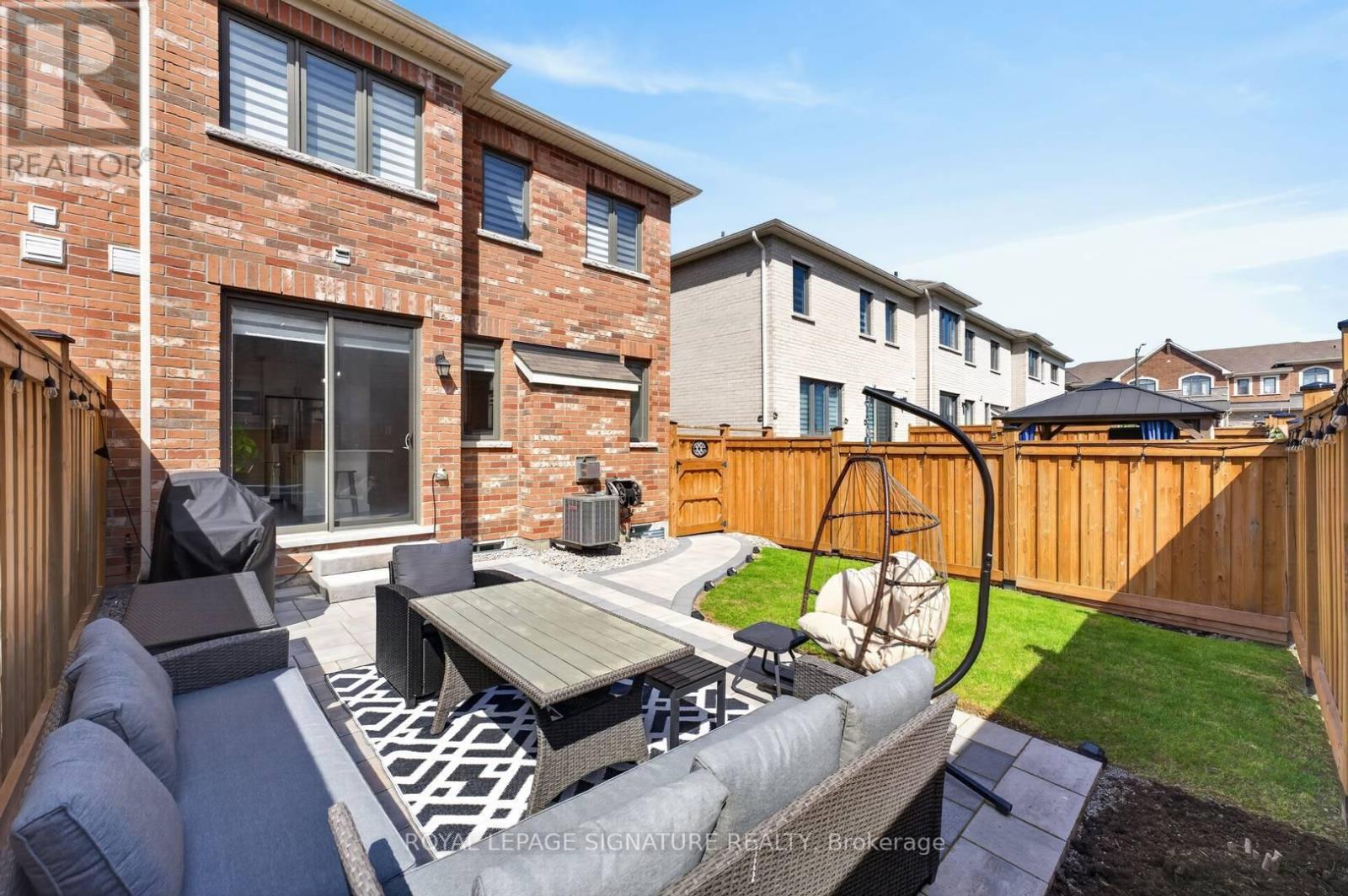 7 Sedgemoor Street, Whitby, Ontario  L1P 0M3 - Photo 34 - E13165166
