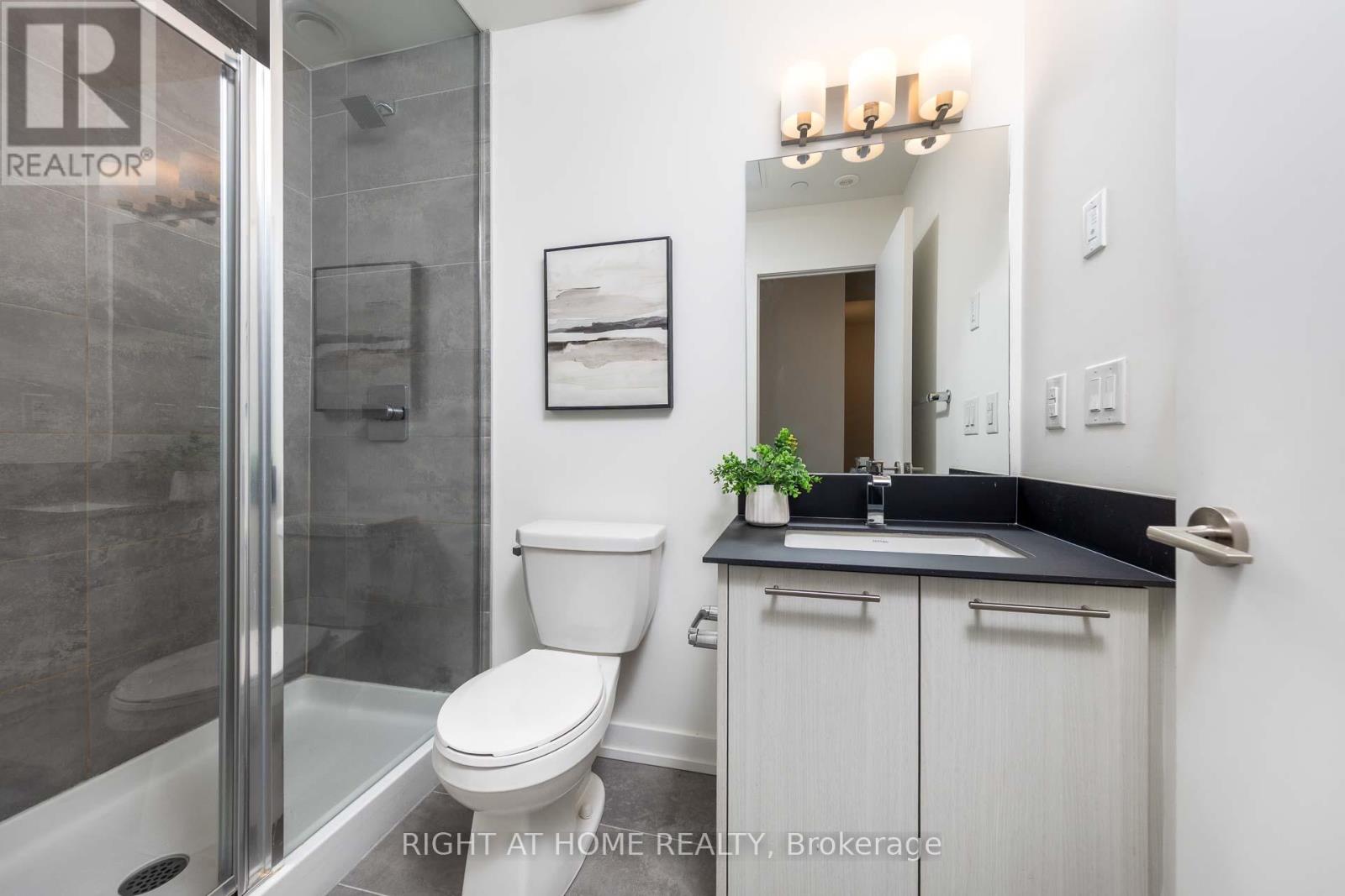 33 - 871 Sheppard Avenue W, Toronto, Ontario  M3H 0E8 - Photo 17 - C13157538